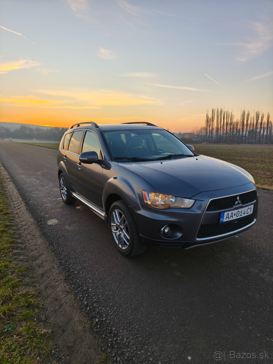 Mitsubishi Outlander 2.2 DI-D - 8