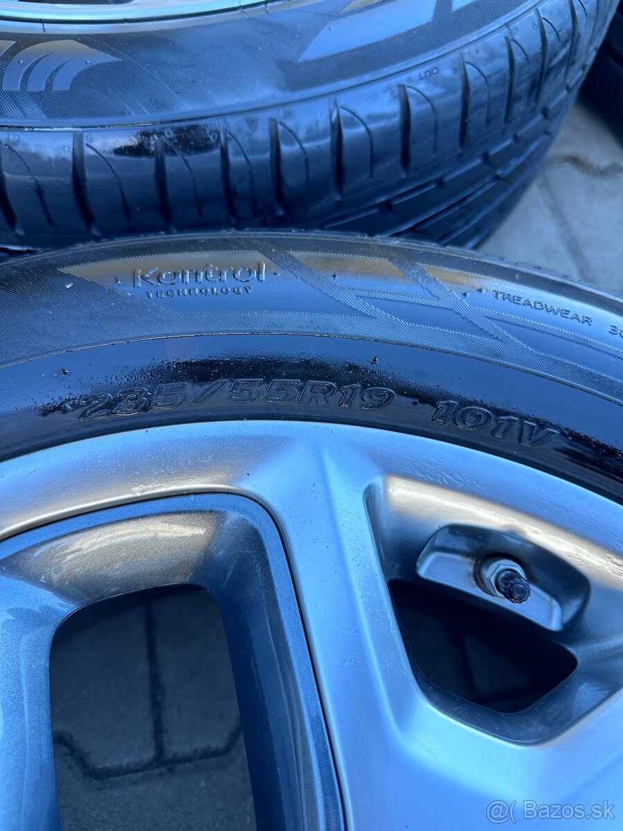 Elektróny KIA 235/55R19 5X114,3 - 8