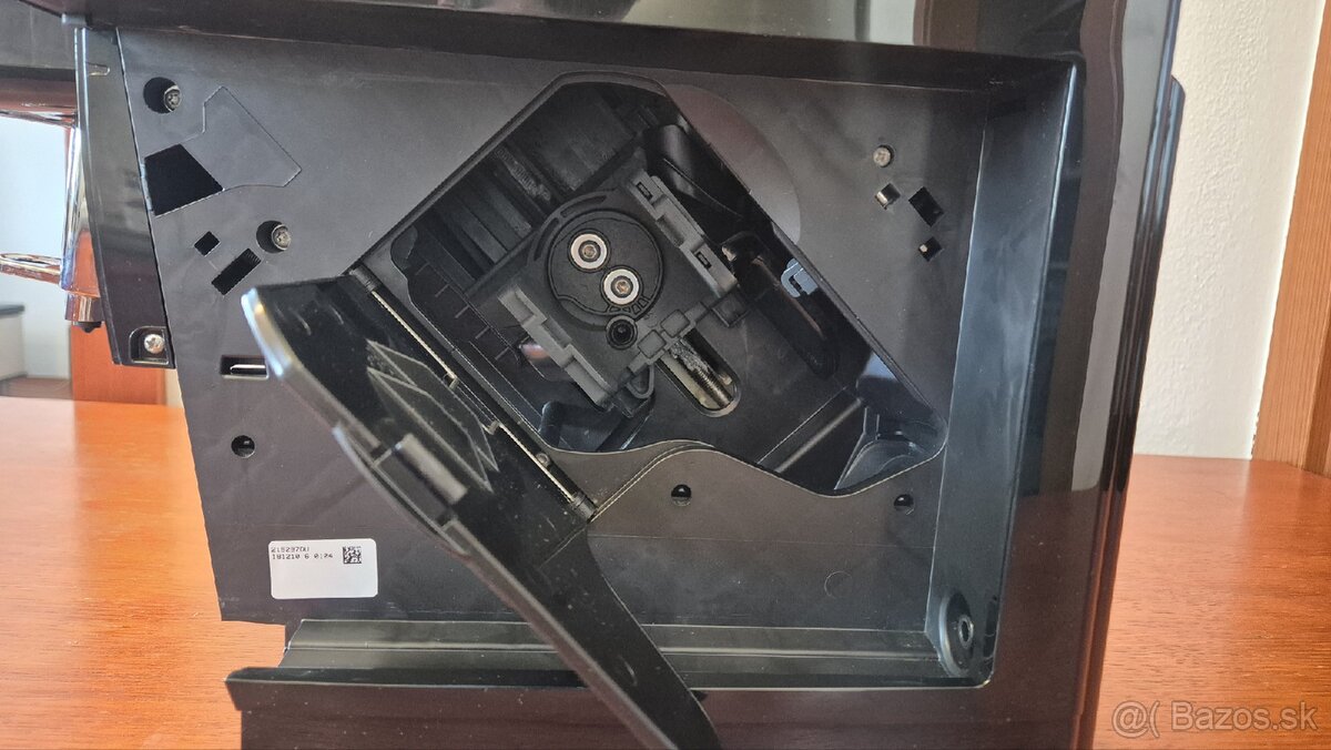 Kávovar DeLonghi v TOP stave - 8