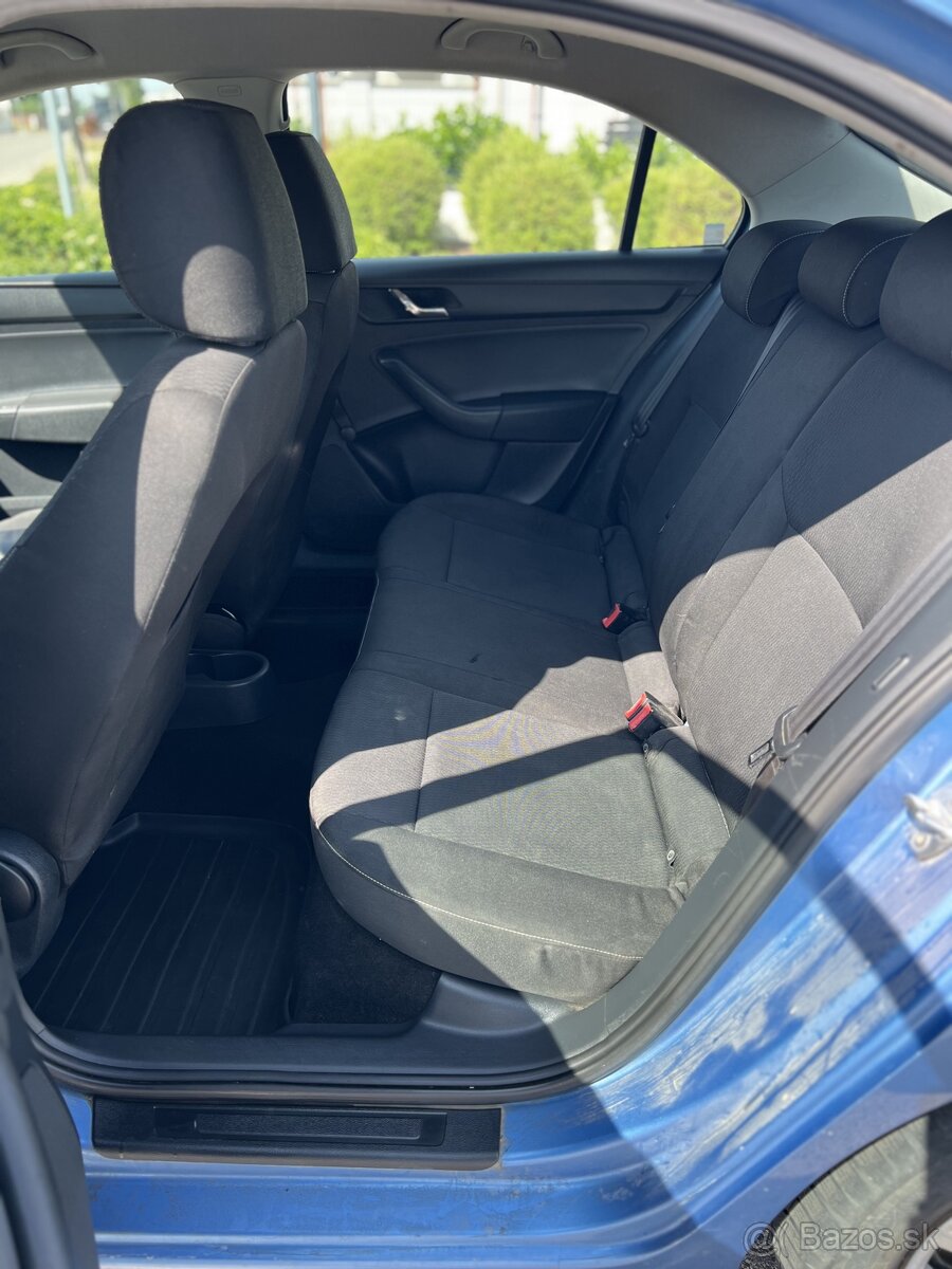 Škoda Rapid 1.6 TDi - 8