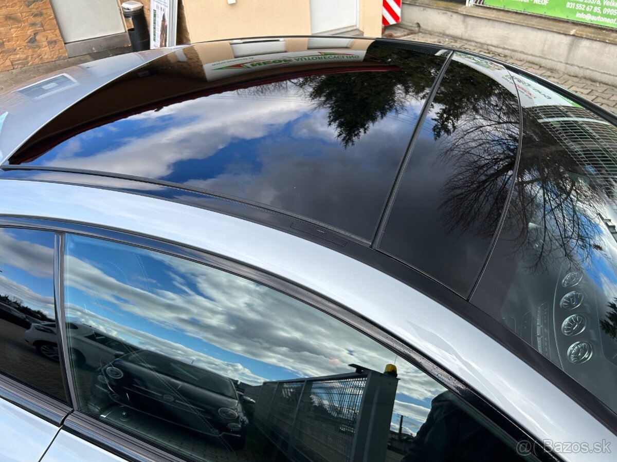 Mercedes-Benz E trieda Kupé 200 mHEV A/T - 8