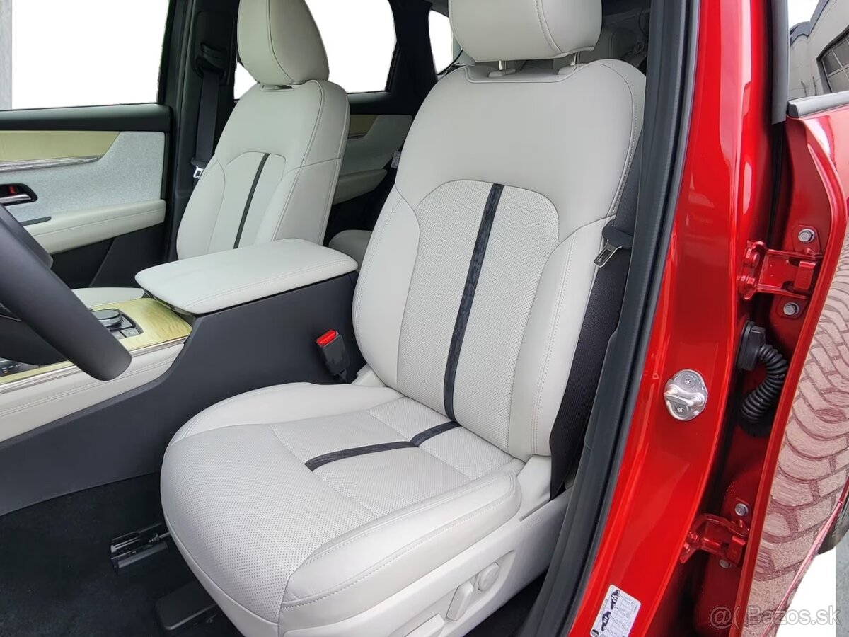 Mazda CX-60 2.5l PHEV TAKUMI ODPOČET DPH - ZĽAVA 30.9% - 8