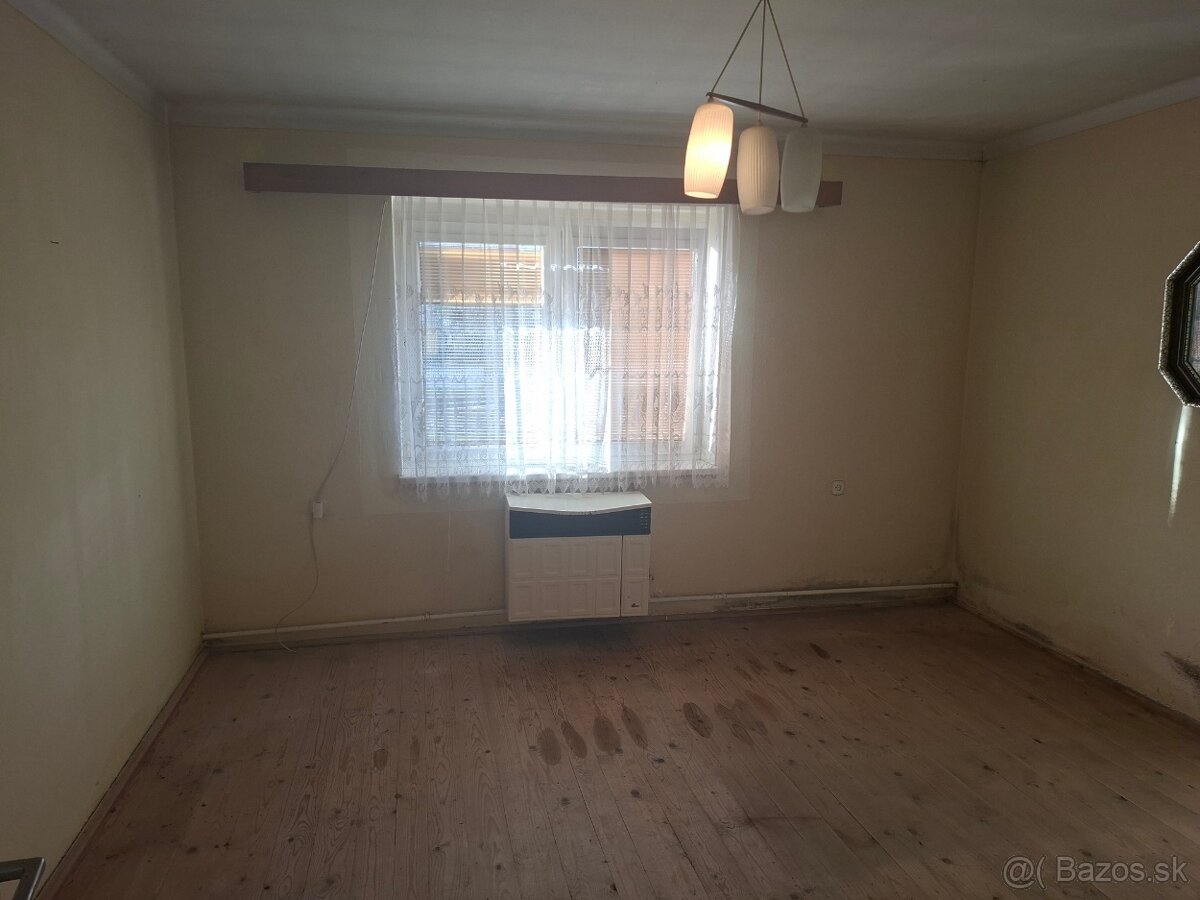 Rodinný dom Trenčianske Jastrabie 2464 m2 - 8