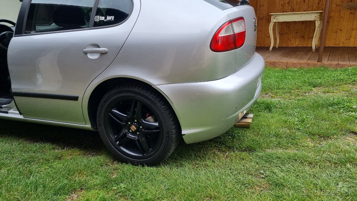 Leon 1M 1.8t 4x4 - 8