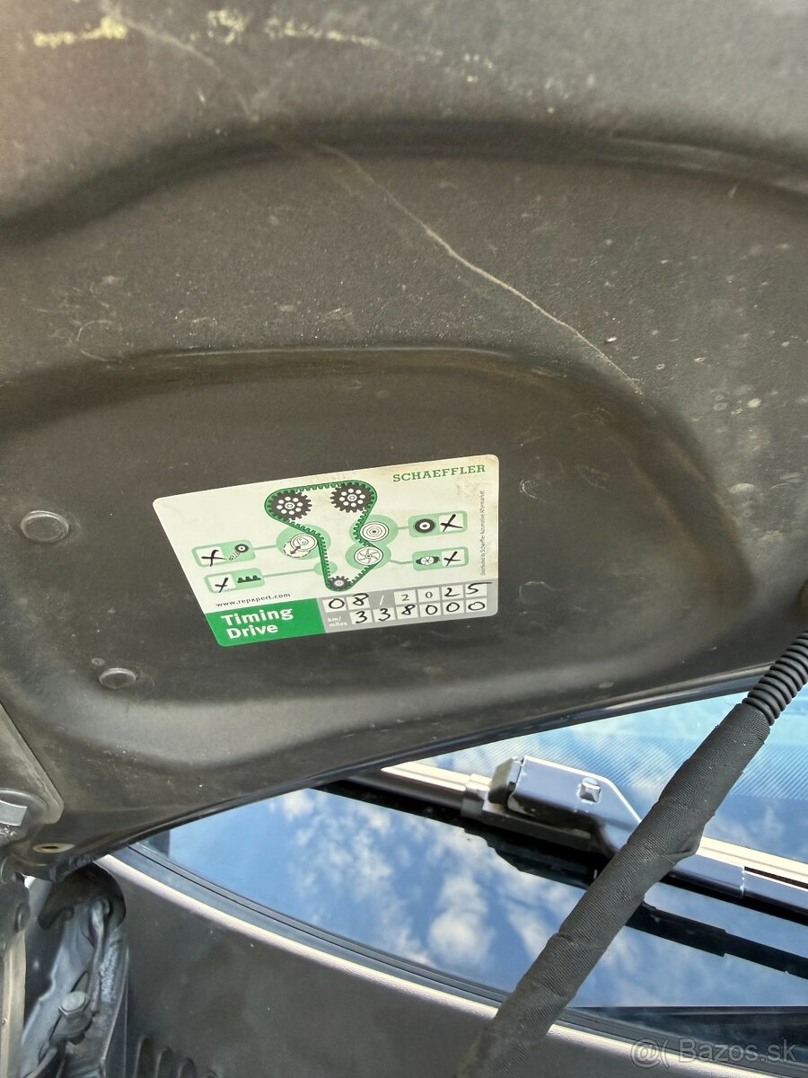VW Golf 6 1.6 TDI 2012, 77 kW - 8
