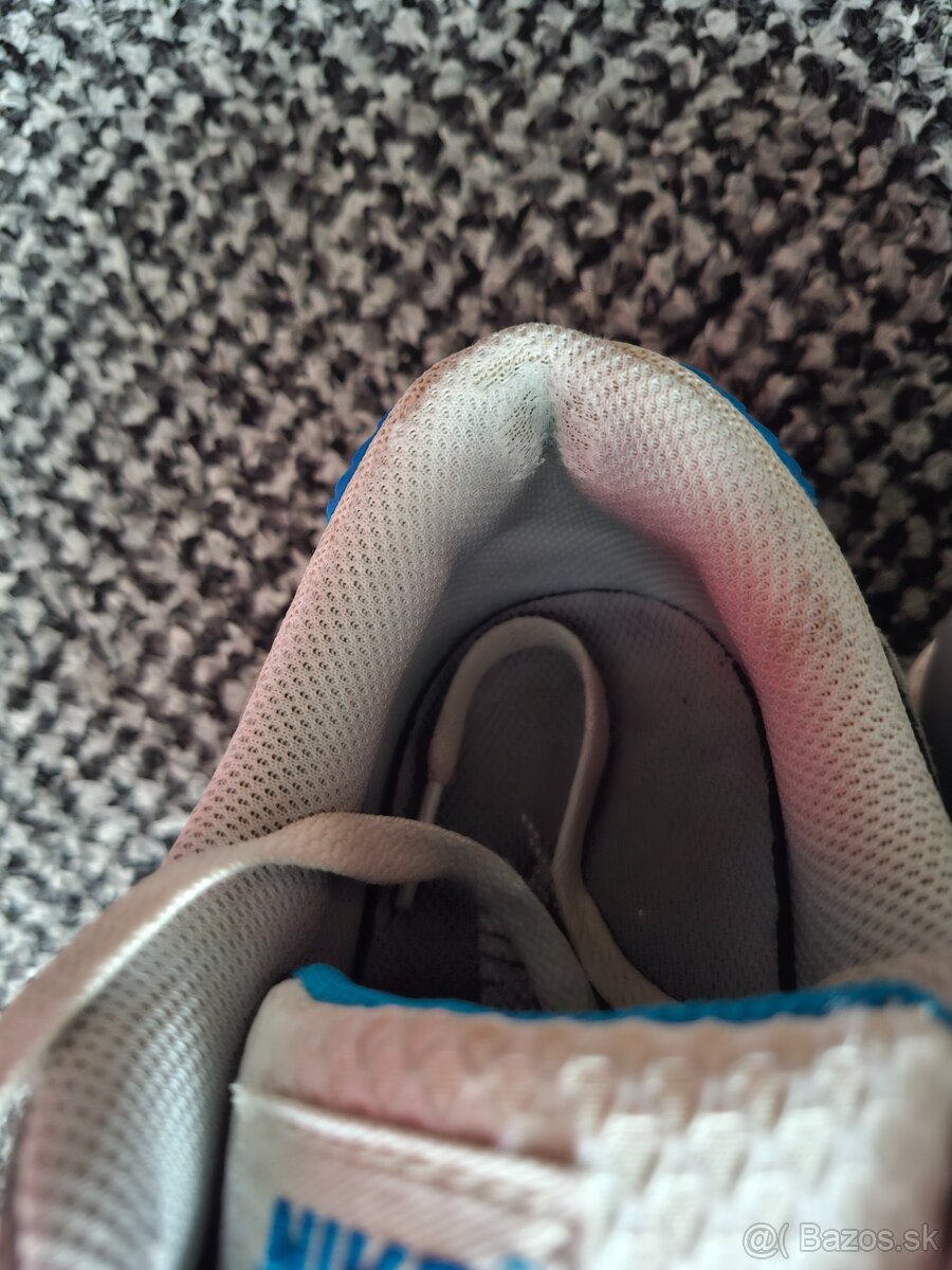 Tenisky airmax 40,5 - 8