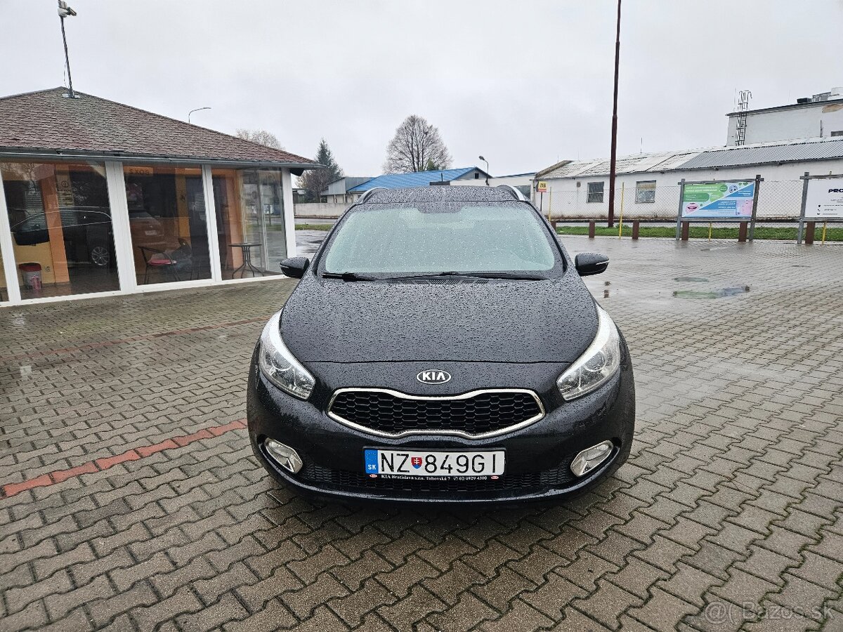 Predám Kiu ceed 1,6 CDRi SW (94kw/128k) - 8