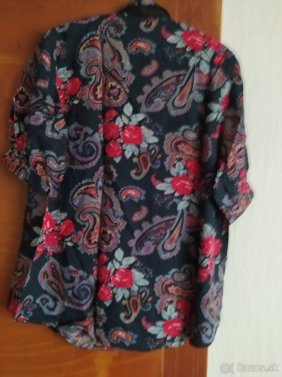 dívčí: krajková sukně, 2 halenky, šaty, vel S,M - 8