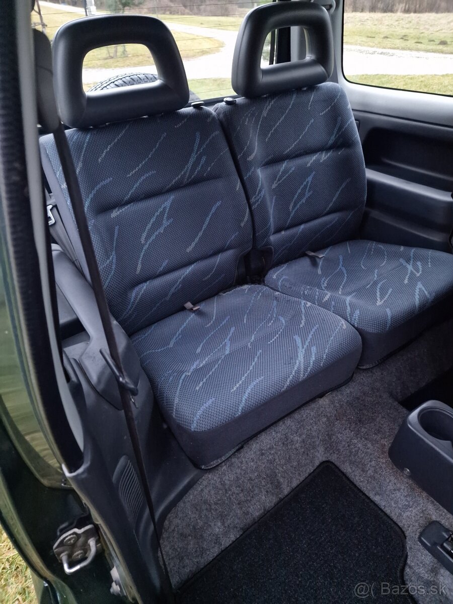 Suzuki Jimny 1.3 benzín 16 V 4X4 ZACHOVALÉ - 8