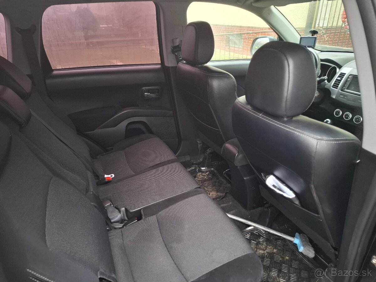 Predám Peugeot 4007 - 8