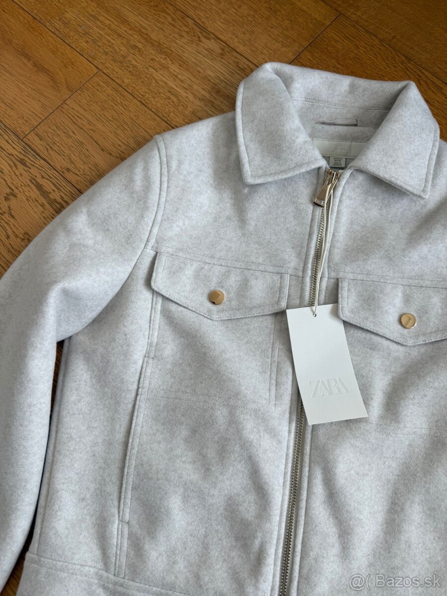 Zara prechodna bundicka c. S - 8