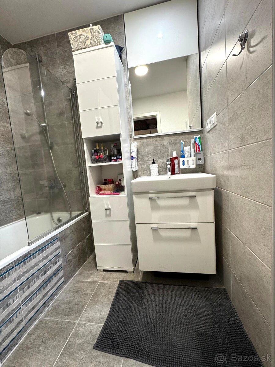 EXKLUZÍVNE 3 izbový byt na PREDAJ - 8