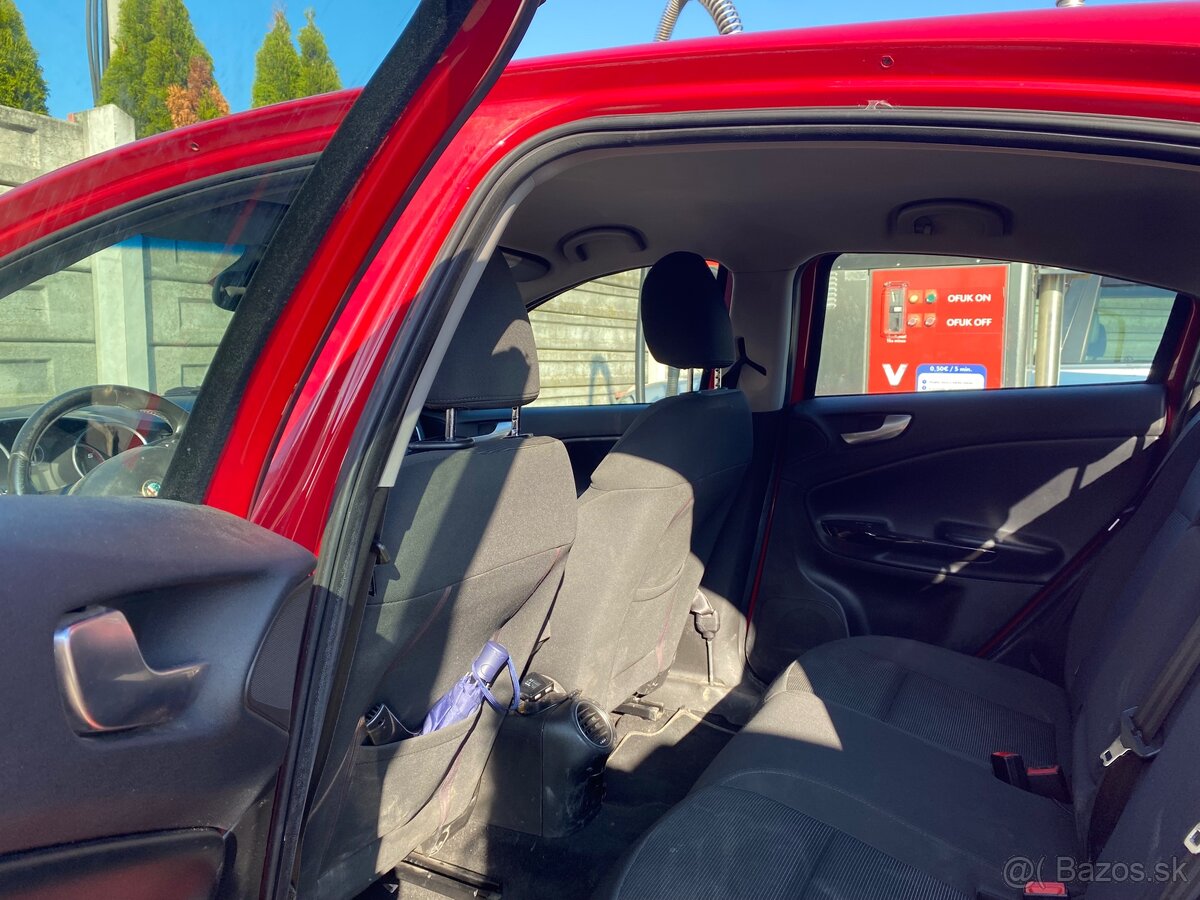 Alfa Romeo Giulietta - 8