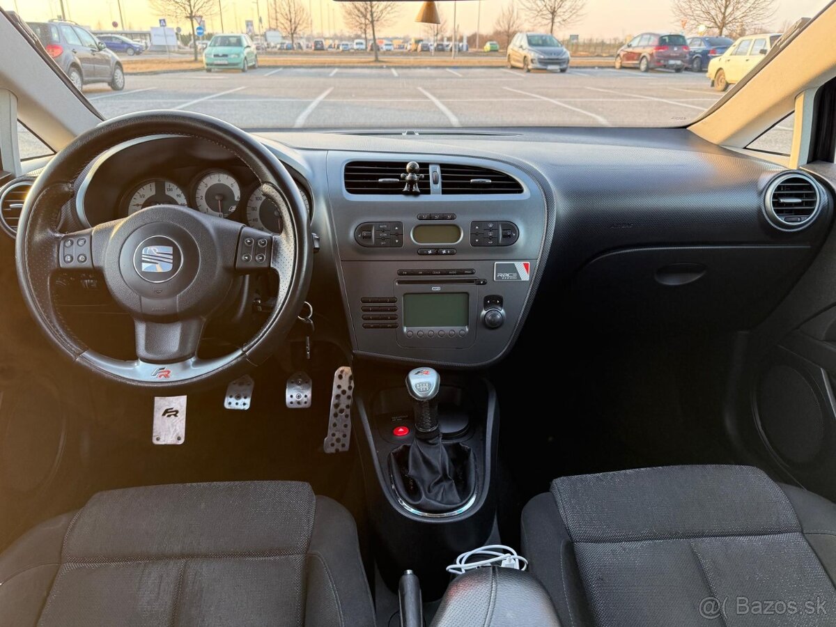 Seat Leon FR 2.0 TDI 125 kw - 8