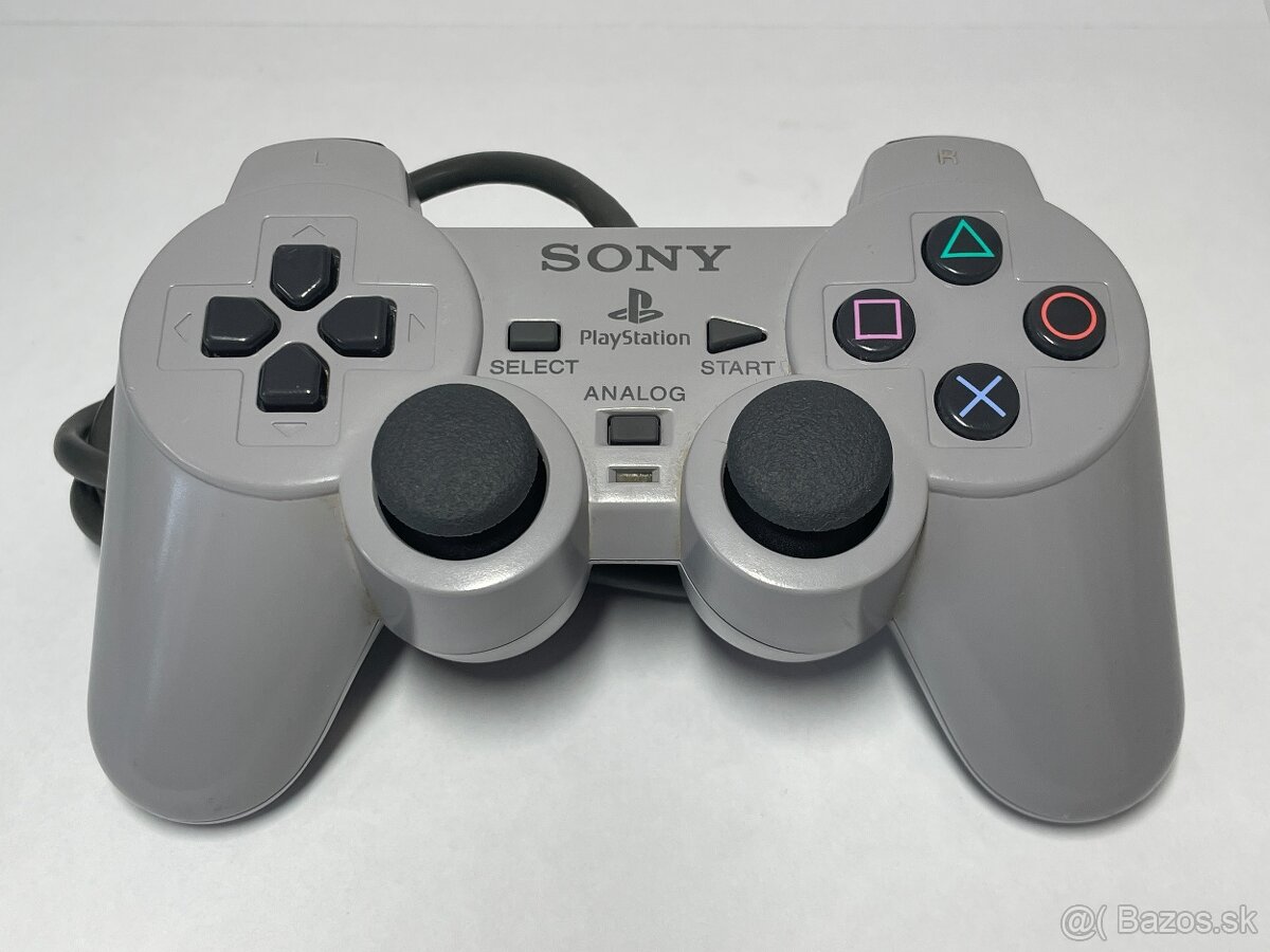 PlayStation 1 FAT SPCH-7502 + 3 ovládače + memory card - 8