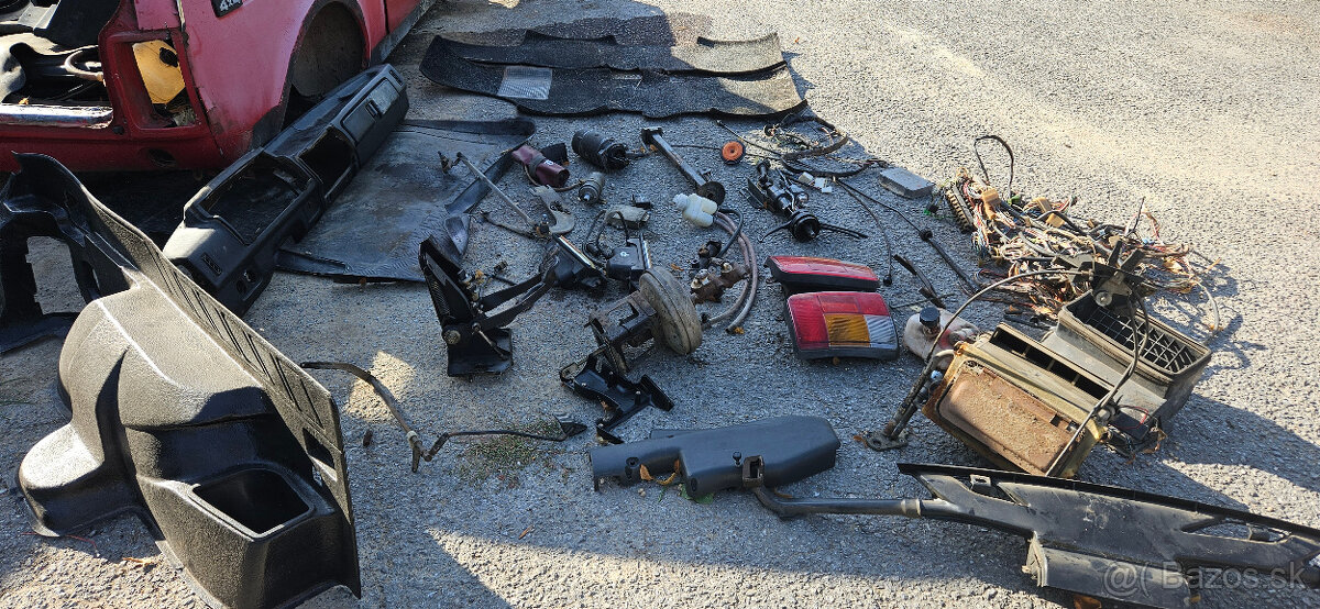 Lada Niva - rôzne náhradné diely - 8