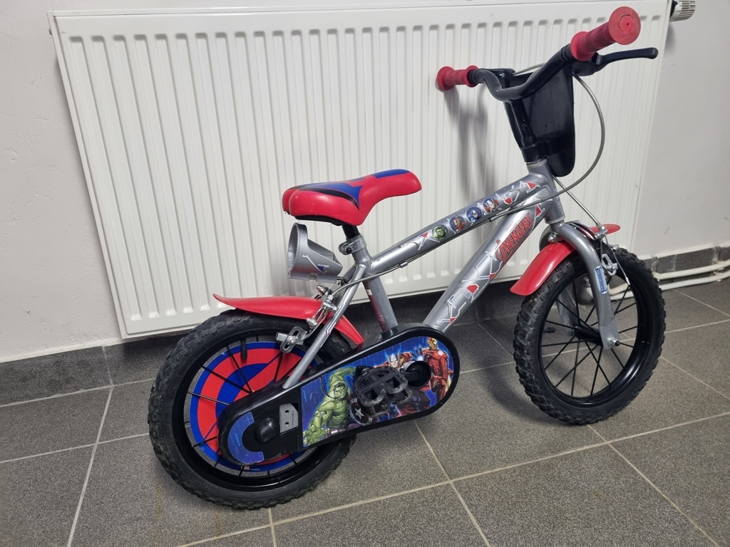 Predám detský bicykel 14"Avengers - 8