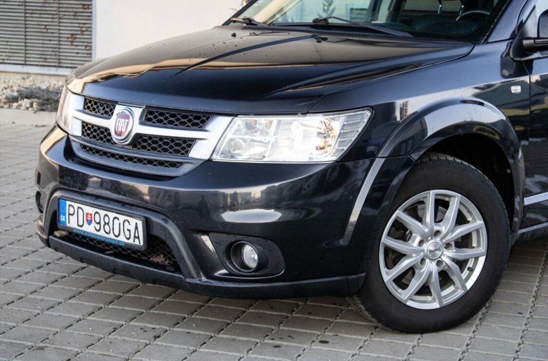 Fiat Freemont 2.0 JTD 125 kW 7 miest - 8