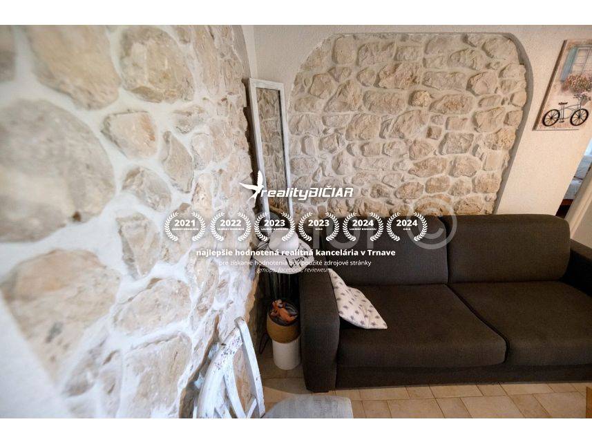 GRBE/NIN - rustikálny kamenný dom - 8