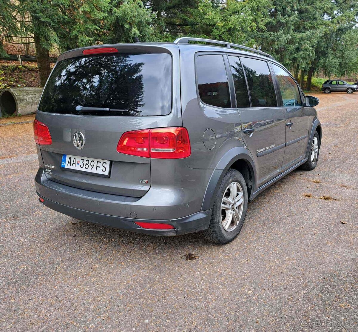 VW Touran Cross 1.6 TDI - 8