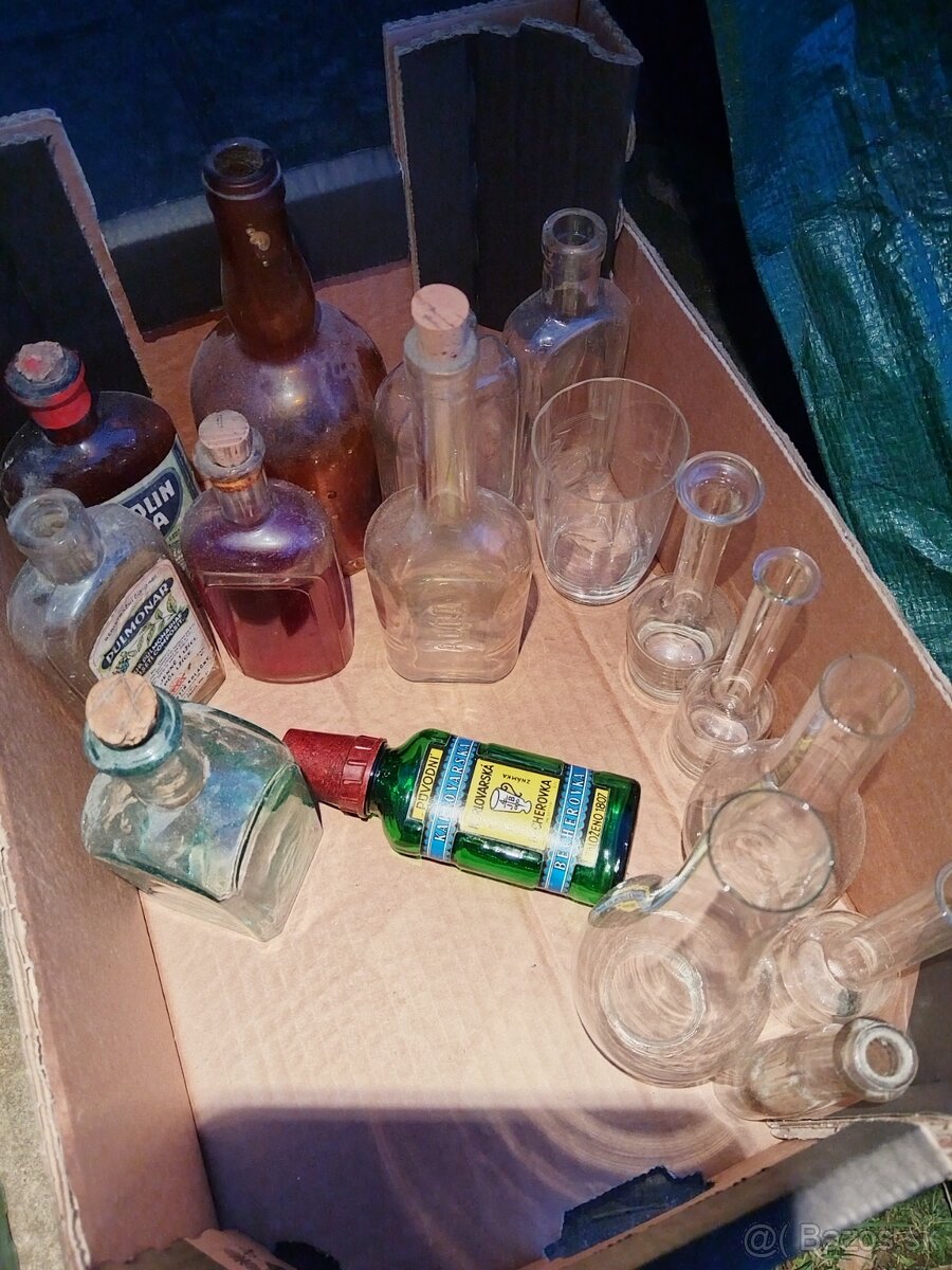 Lekárenské sklo - 8