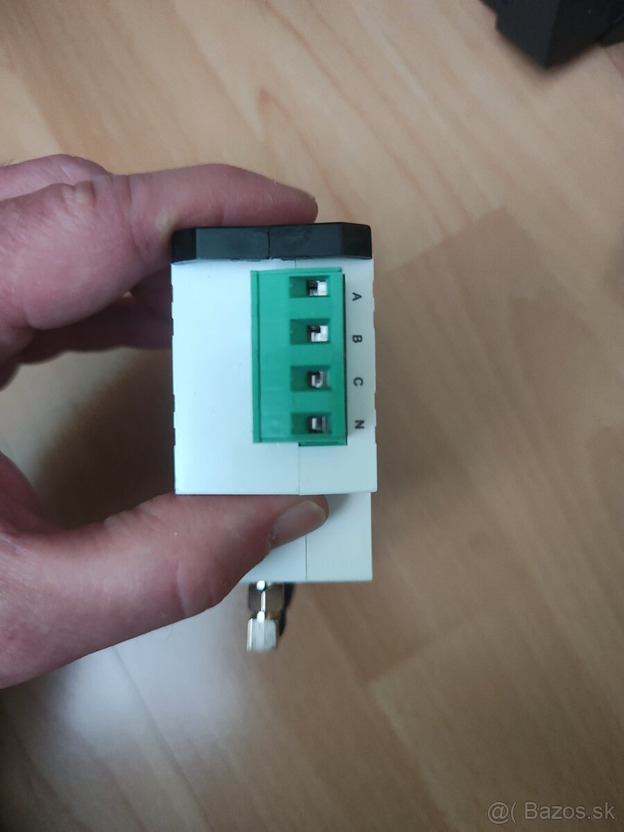 Inteligentný merač SOLARMAN DTSD422-D3 - 8