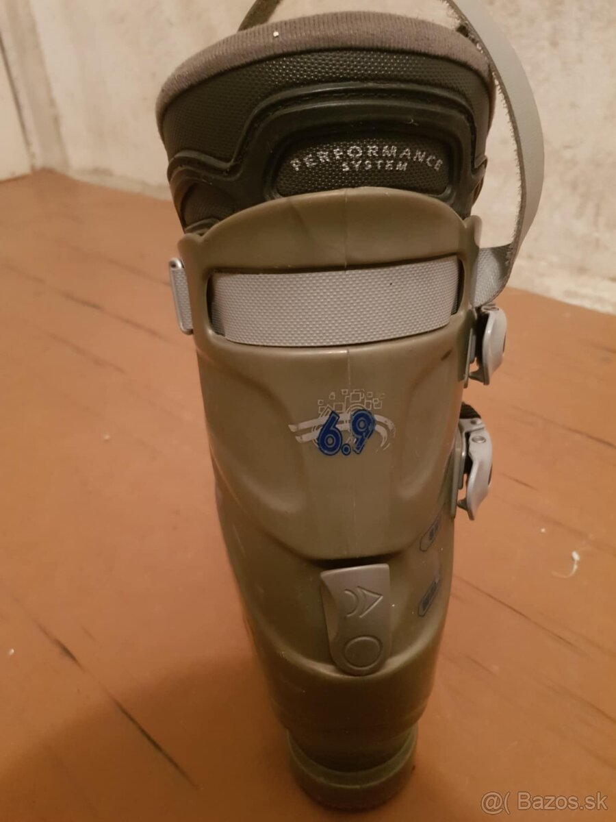 Predám lyže s lyžiarkami - 8