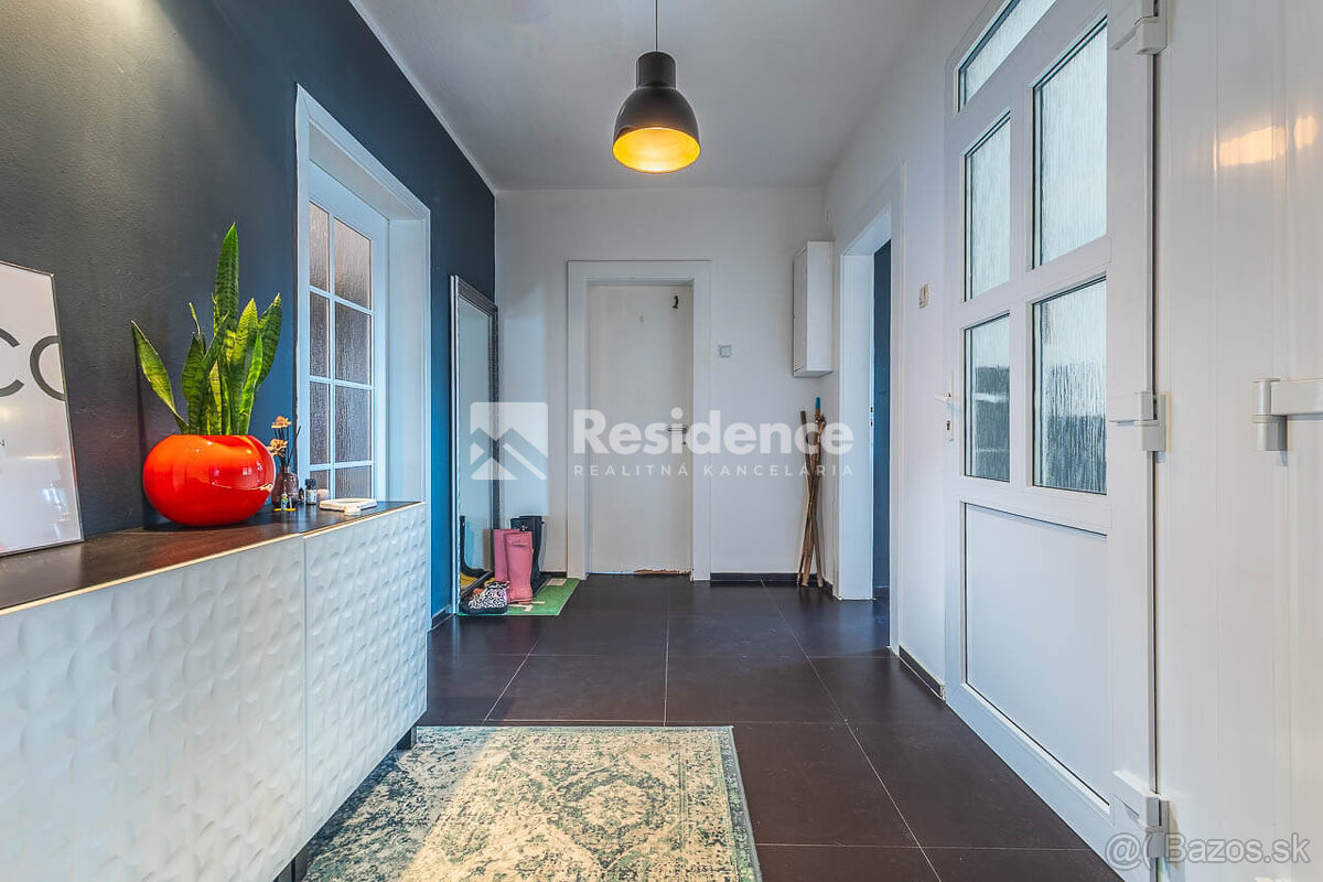 Priestranný byt s podkrovím – Liptovský Mikuláš - 8