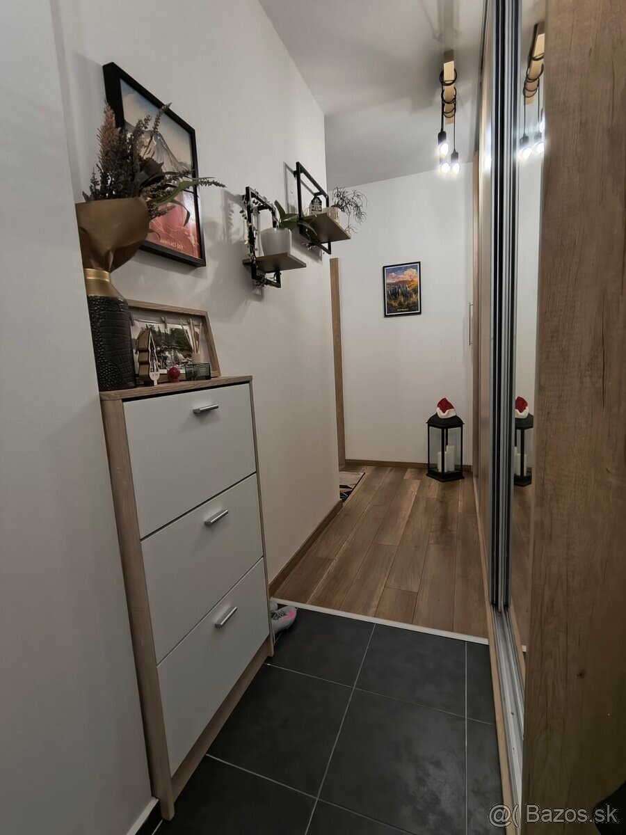 PRENÁJOM – slnečný 3iz byt v Petržalke - 8