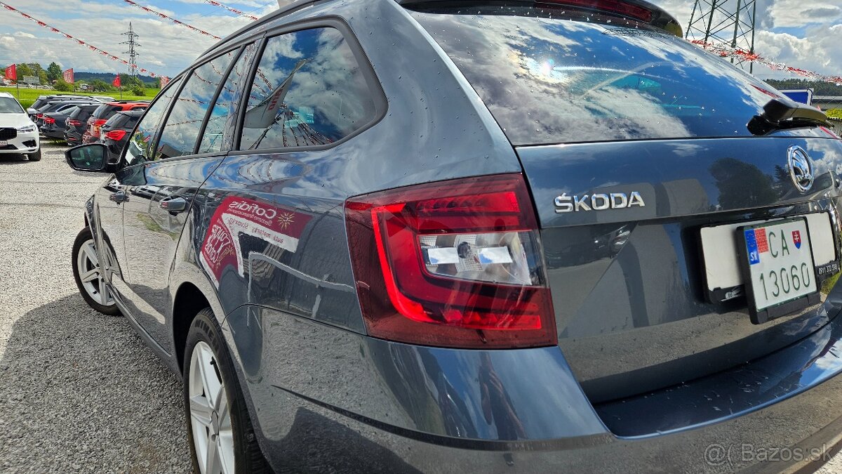 Škoda Octavia Combi 1.6 TDI 115k Team DSG - 8