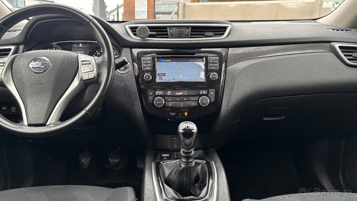 Nissan X-Trail - 8