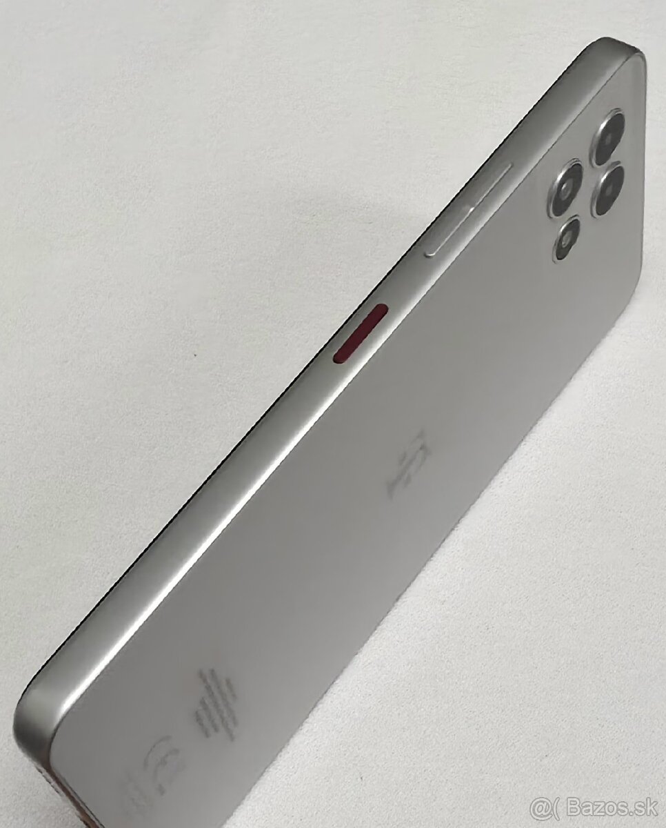 T Phone 2 - 8