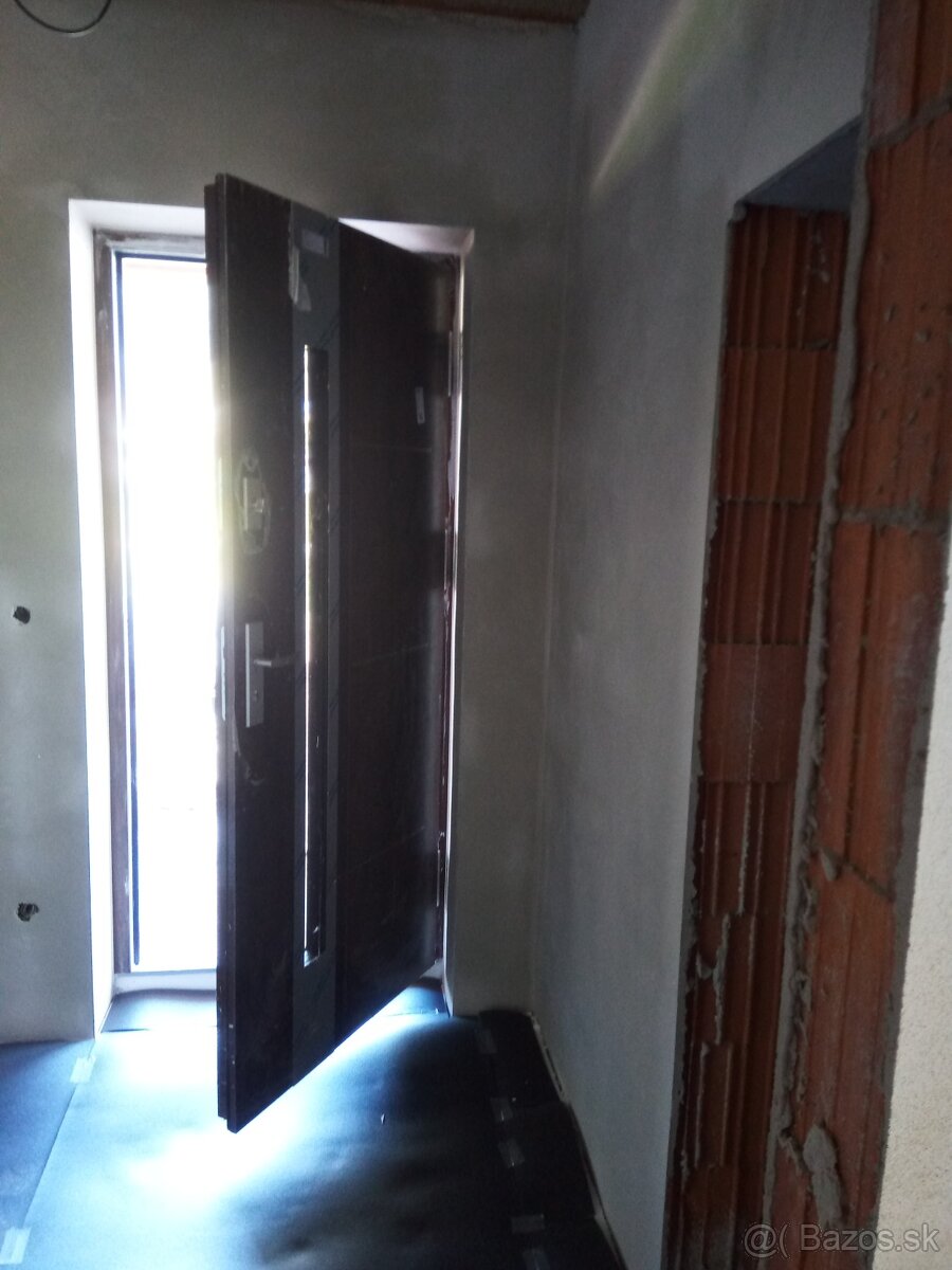 Strojové omietky interiér a exteriér štukované omietky - 8