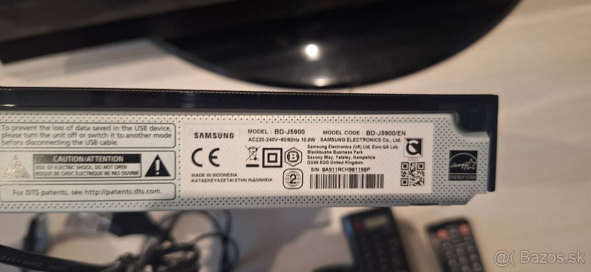 Samsung TV + Samsung DVD - 8