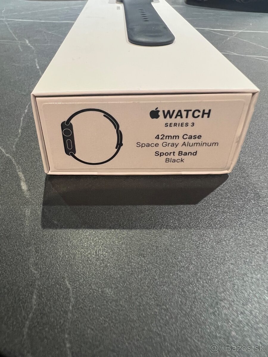 Apple Watch Series 3 42mm - 8