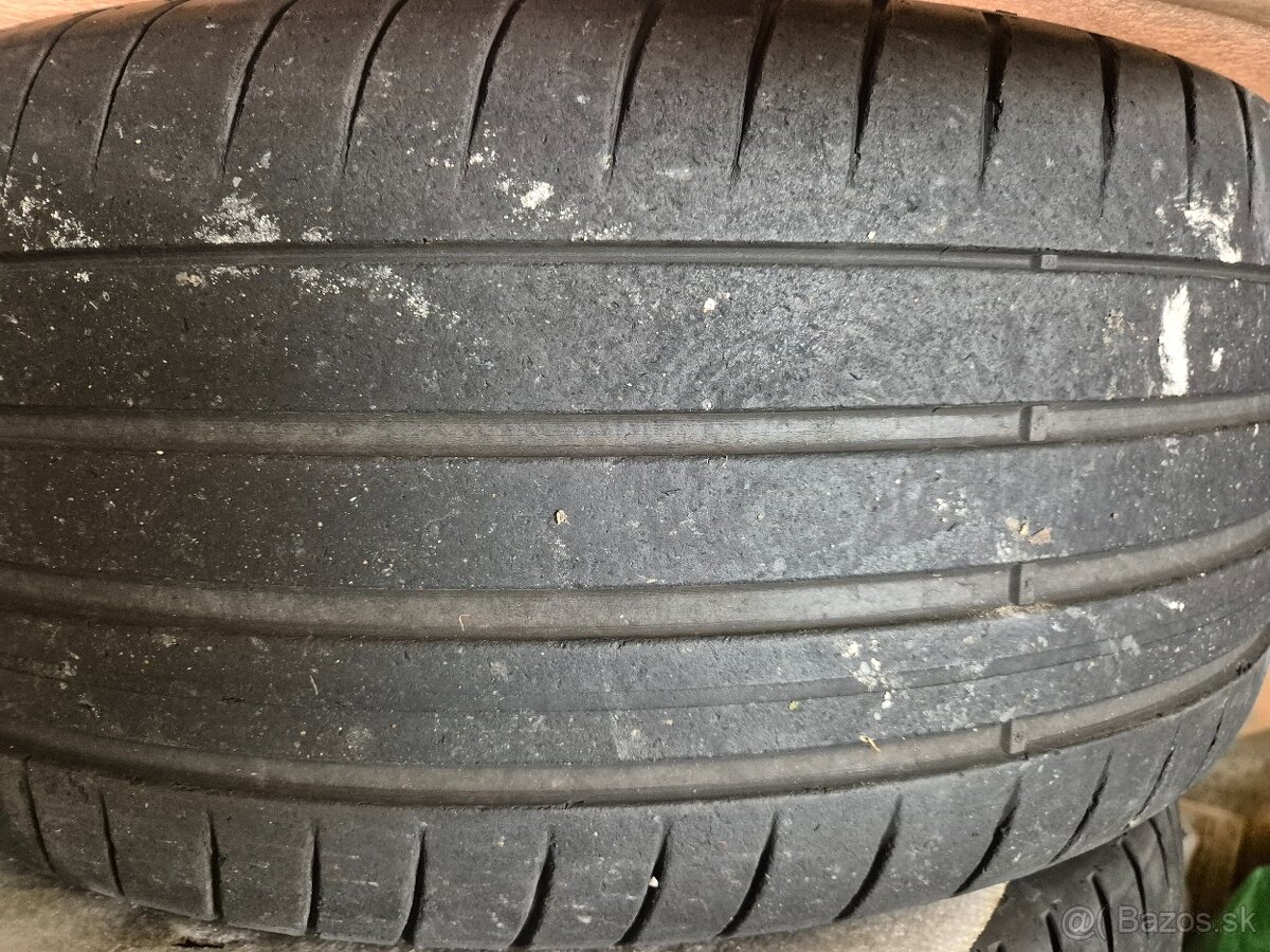 LETNE GOODYEAR R20 265 40 - 8