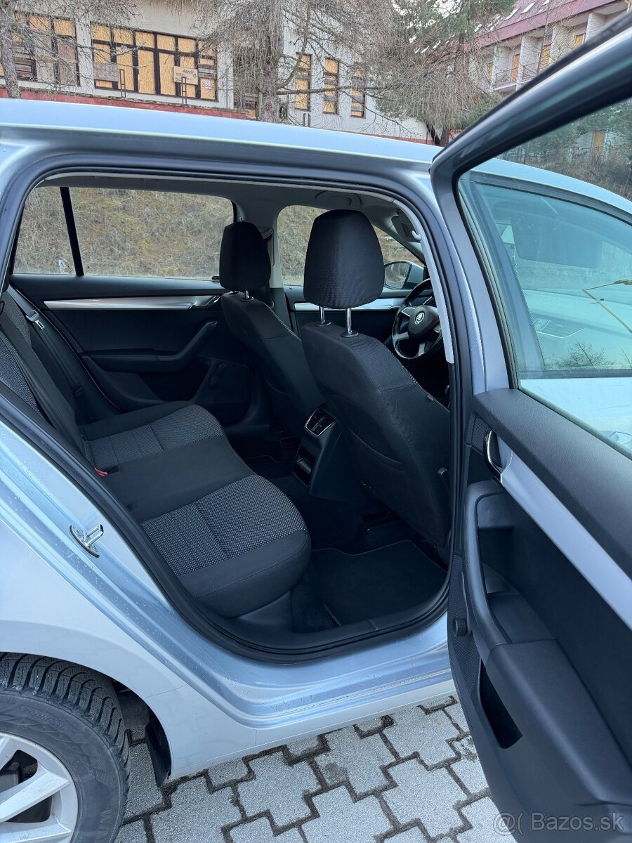 Škoda Octavia 3 combi - 8