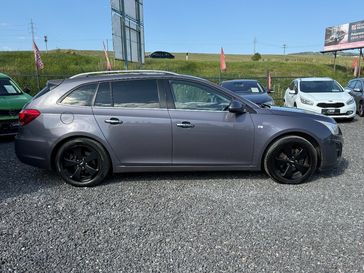 Chevrolet Cruze 2.0 VCDi LTZ - 8