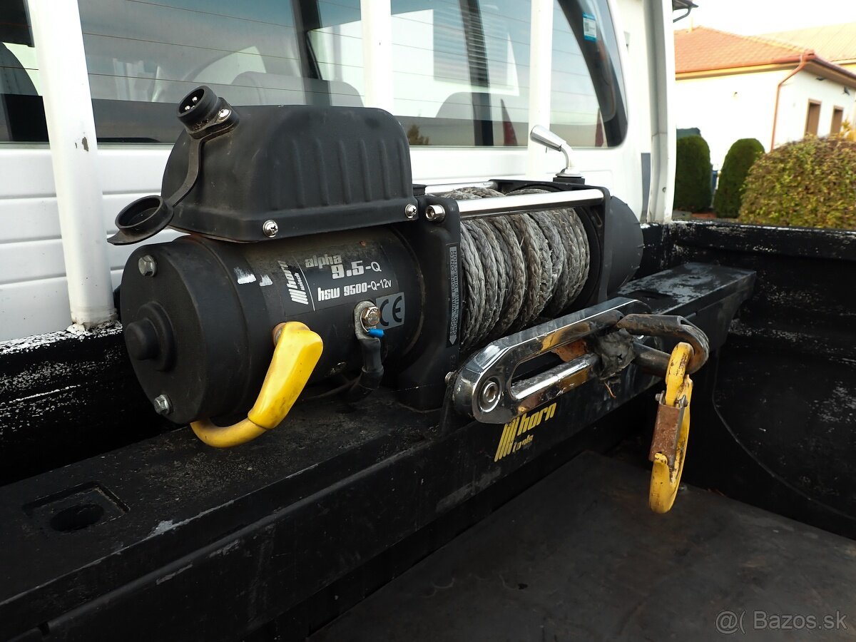 TOYOTA HILUX 2.5 D-4D 4x4 - 2011- 152tis km NAVIJAK-ŤAŽNE- - 8