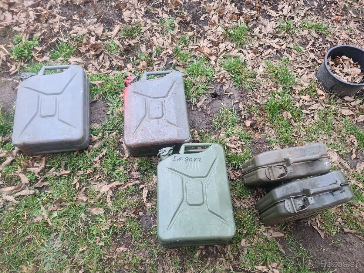 Plechove bandasky - 8