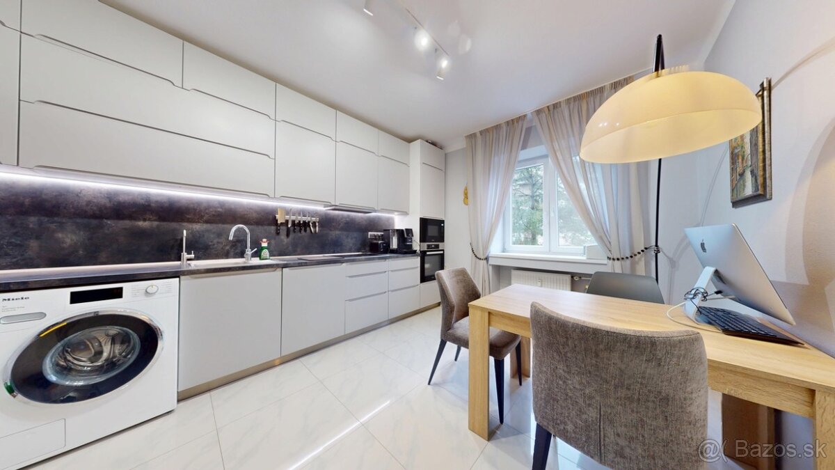 Luxusný 2i. byt 67m, centrum, Šancová ul., kompl. RŠ, TOP - 8