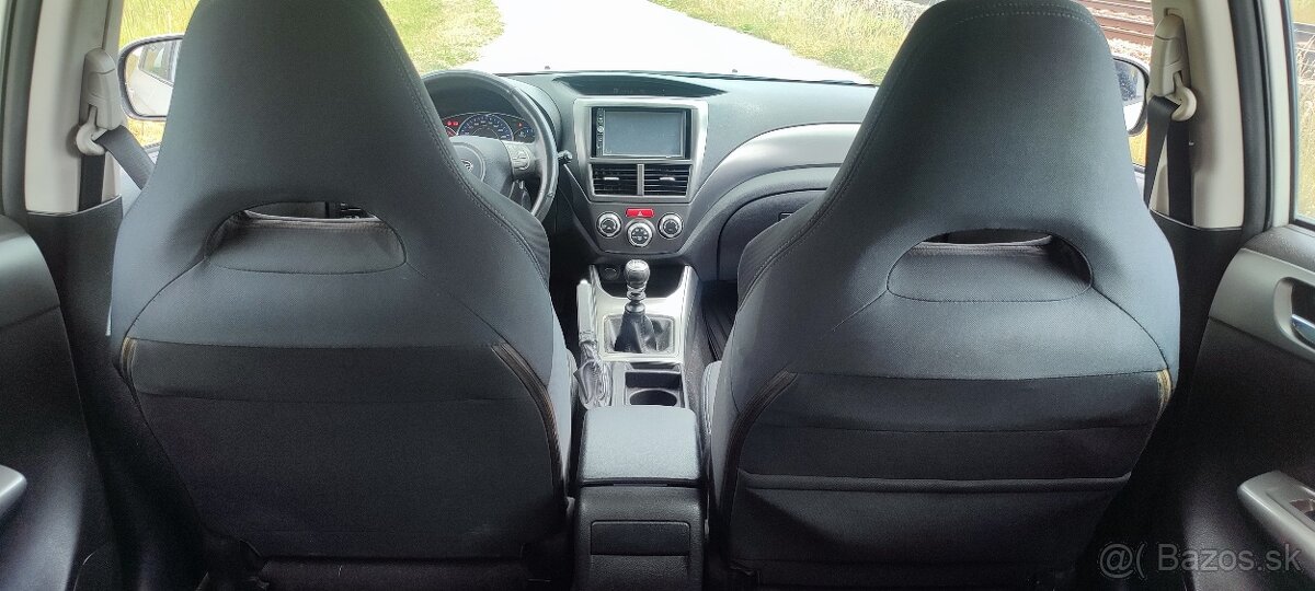 Subaru Impreza sport 2.0D - 8
