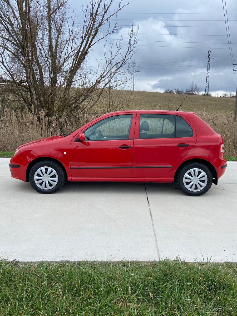 Škoda Fábia 1.2htp benzín 12V, klíma - 8
