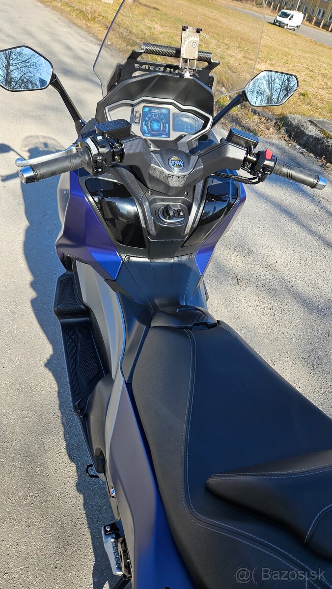 Predam sym maxsym TL508, r.v 2022, 7000km - 8