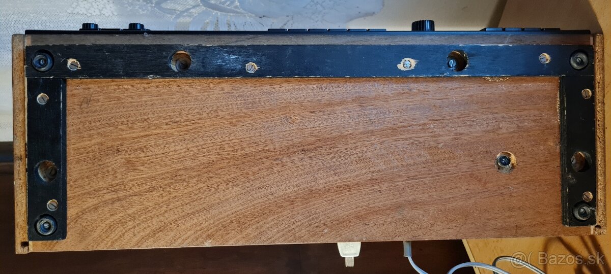 Tesla 637A Sextet - 8