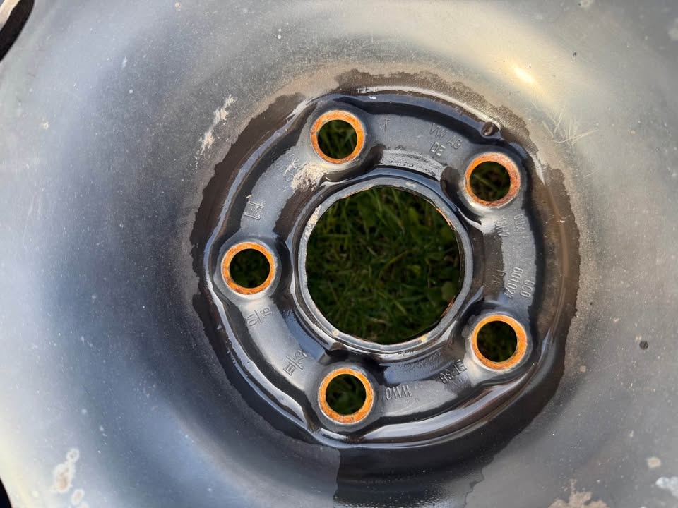 Zimné pneumatiky Hankook W462 winter icept rs3 185/60 r15 X - 8