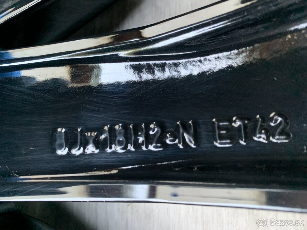 R18 ORIG.ZIMNÍ KOLA VOLVO S60/V60 235/45/18 DOT25 - 8