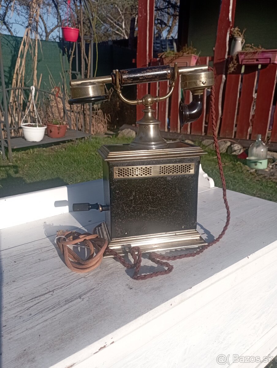 Starožitný telefón. - 8