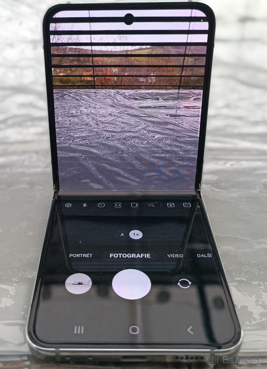 DEMO - Nový Samsung Z Flip 5 - SM - F731B - POZOR DEMO - 8