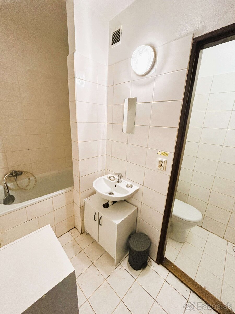 Zvolen, Môťová – 1-izbový byt, 34 m2 - predaj - 8